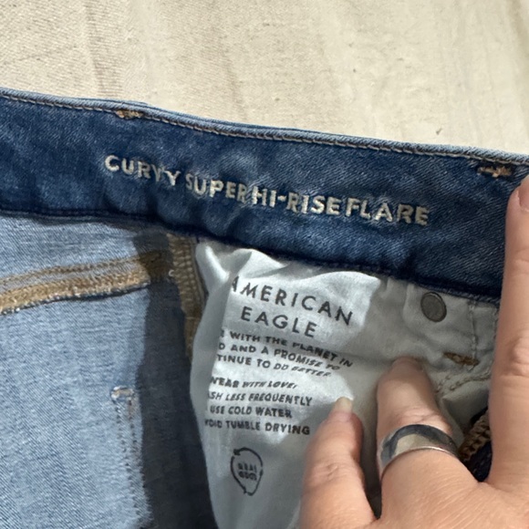 American Eagle Curvy Super Hi-Rise Flare Jeans Next Level Stretch 8 Reg - Picture 5 of 7